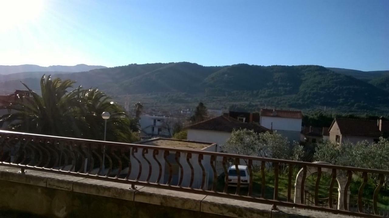 Studio Rade Stari Grad  Buitenkant foto