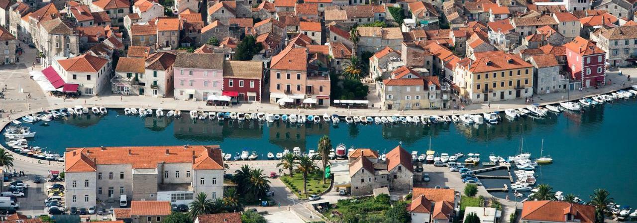 Studio Rade Stari Grad  Buitenkant foto